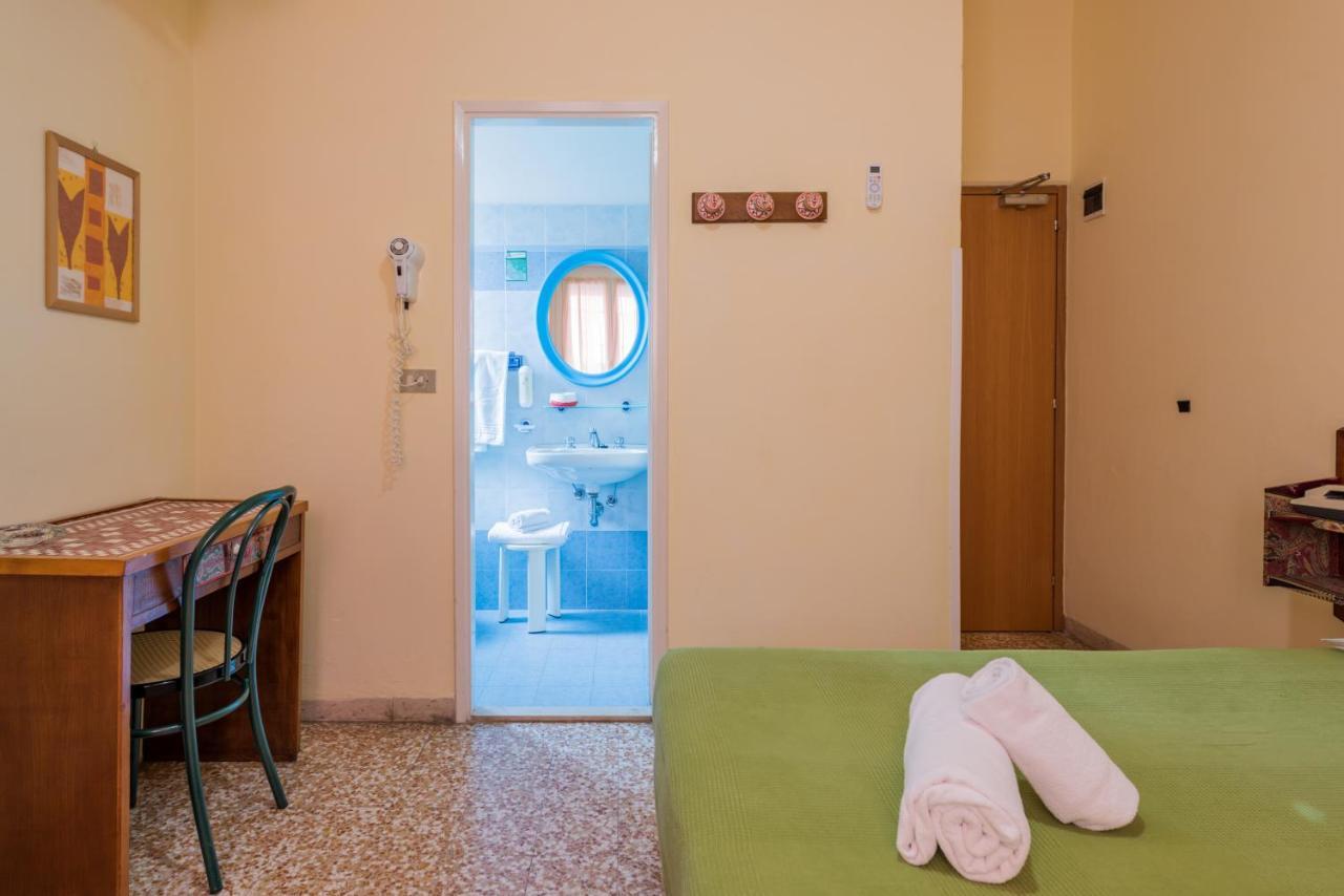 Hotel Villa Rosa Cesenatico Exterior photo